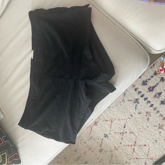 NWT Old Navy Black Swim Shorts - Picture 1 of 3